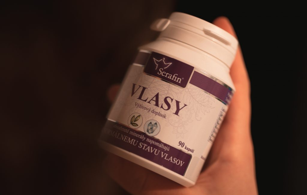 VLASY - PRÍRODNÉ KAPSULE