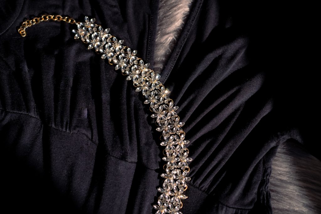 Šperky ku malým čiernym šatám 